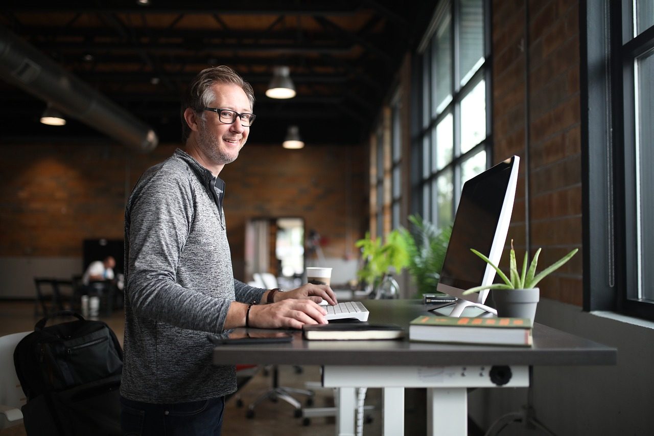 Why a Small Business Answering Service Is Essential for Professional Growth