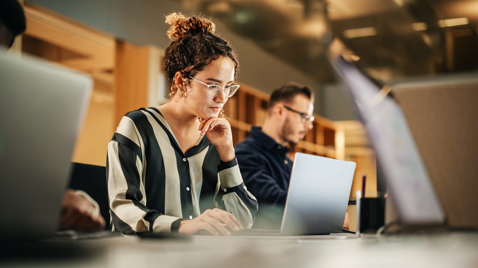 Why Communal Workspaces Are the Future of Work: Bridging Innovation and Collaboration